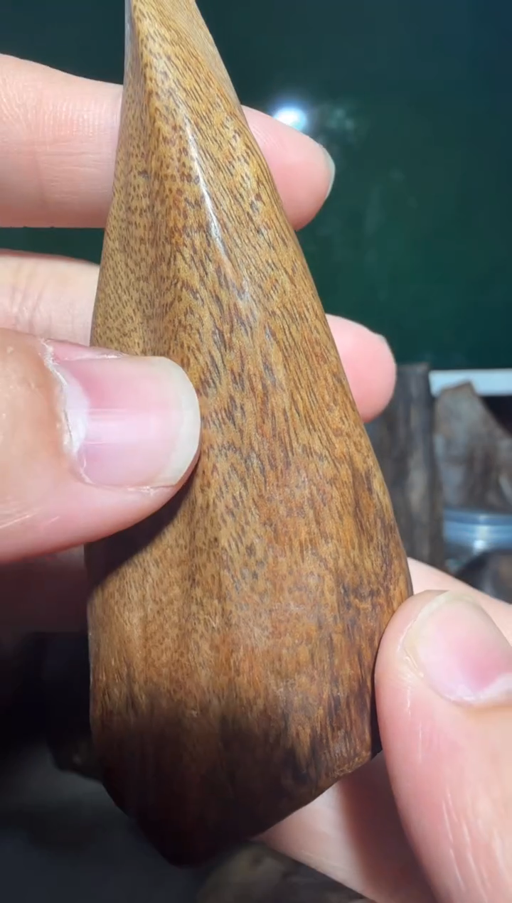 沉香吊坠红土多样性发一
