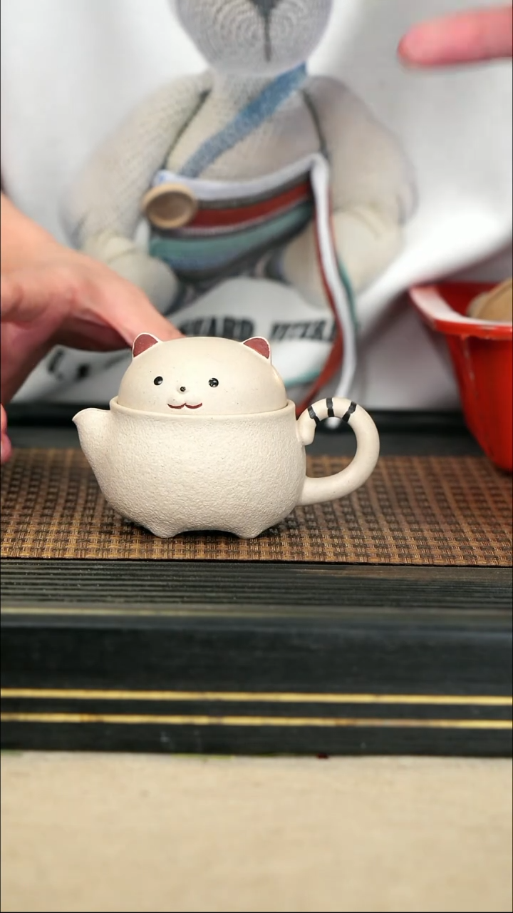 【闪购商品】紫砂茶壶45白玉段 白猫壶