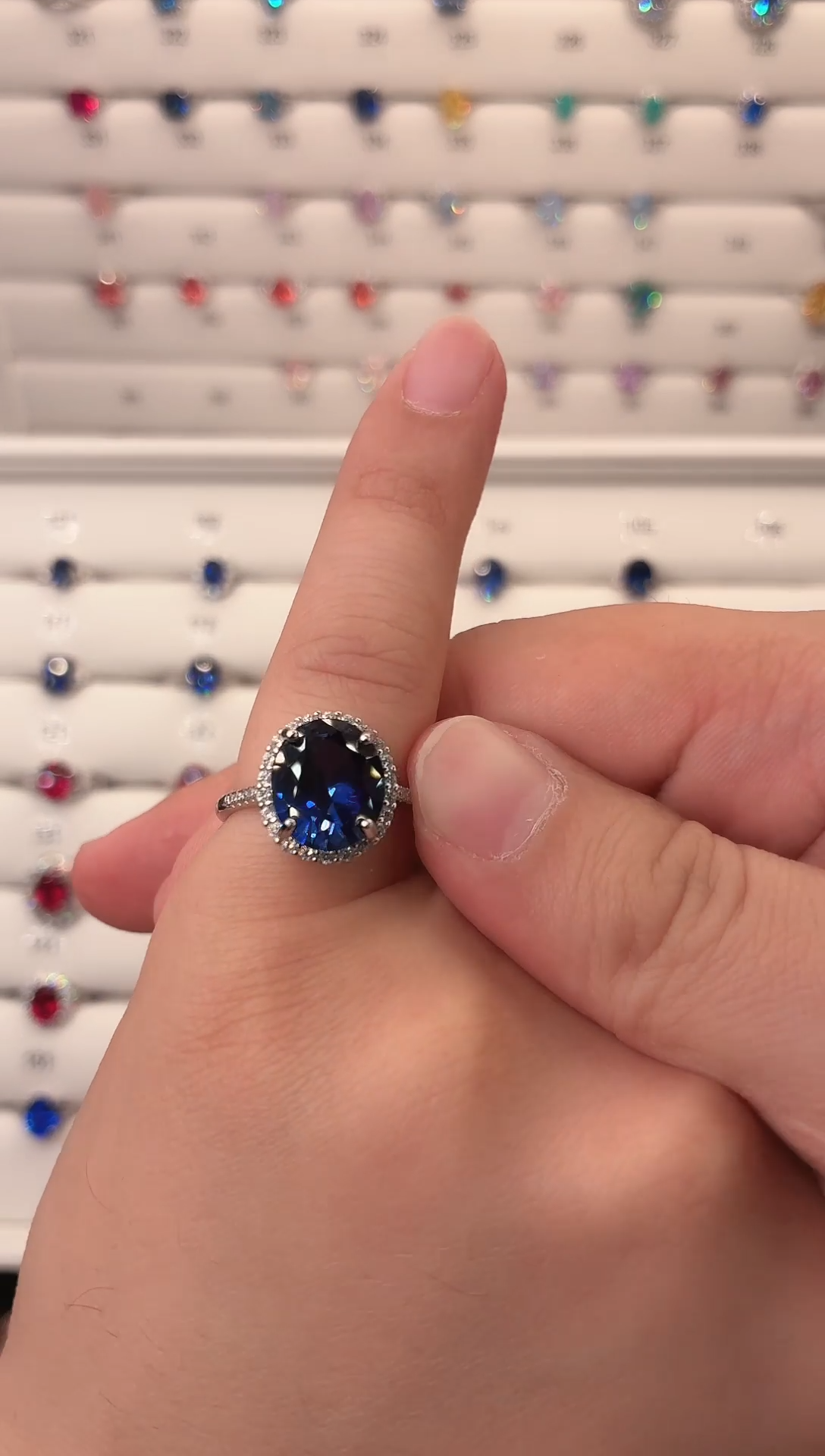 1蓝宝石（处理）S****y111232