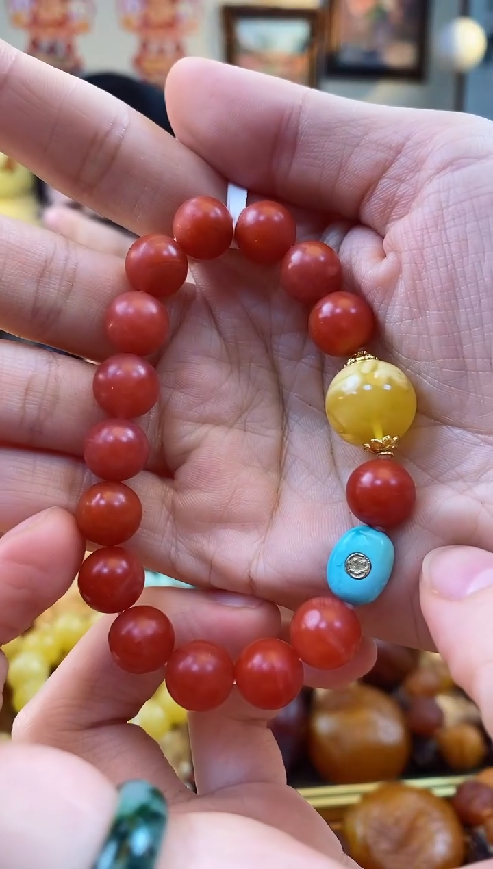 【闪购商品】琥珀手串未镶嵌手串