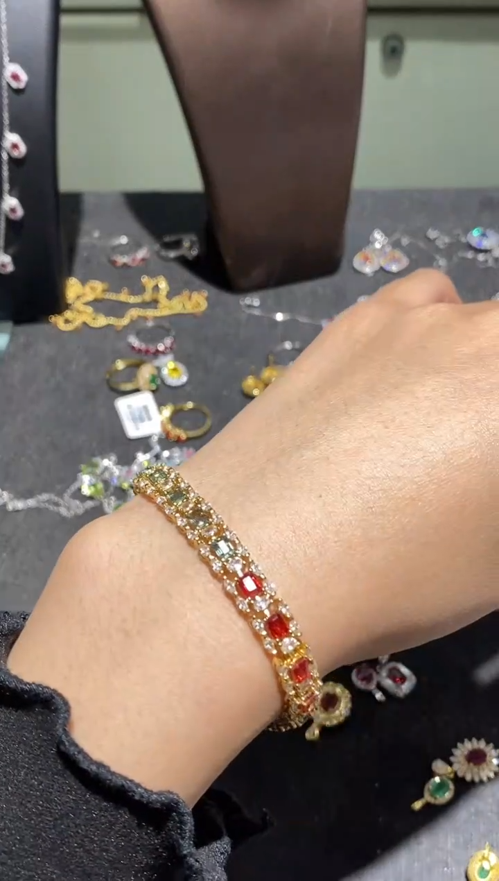 手链蓝宝石银S925镶嵌手链