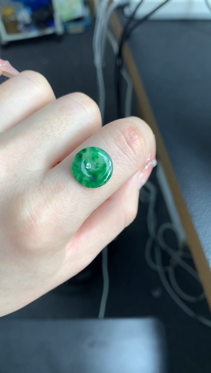 【闪购商品】定制翡翠未镶嵌平安扣