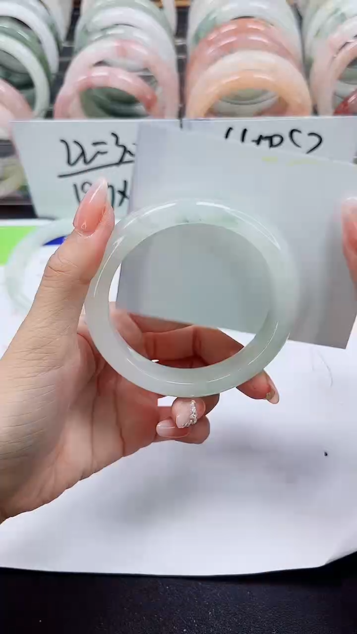 【闪购商品】石英质玉手镯合金A288-59/60