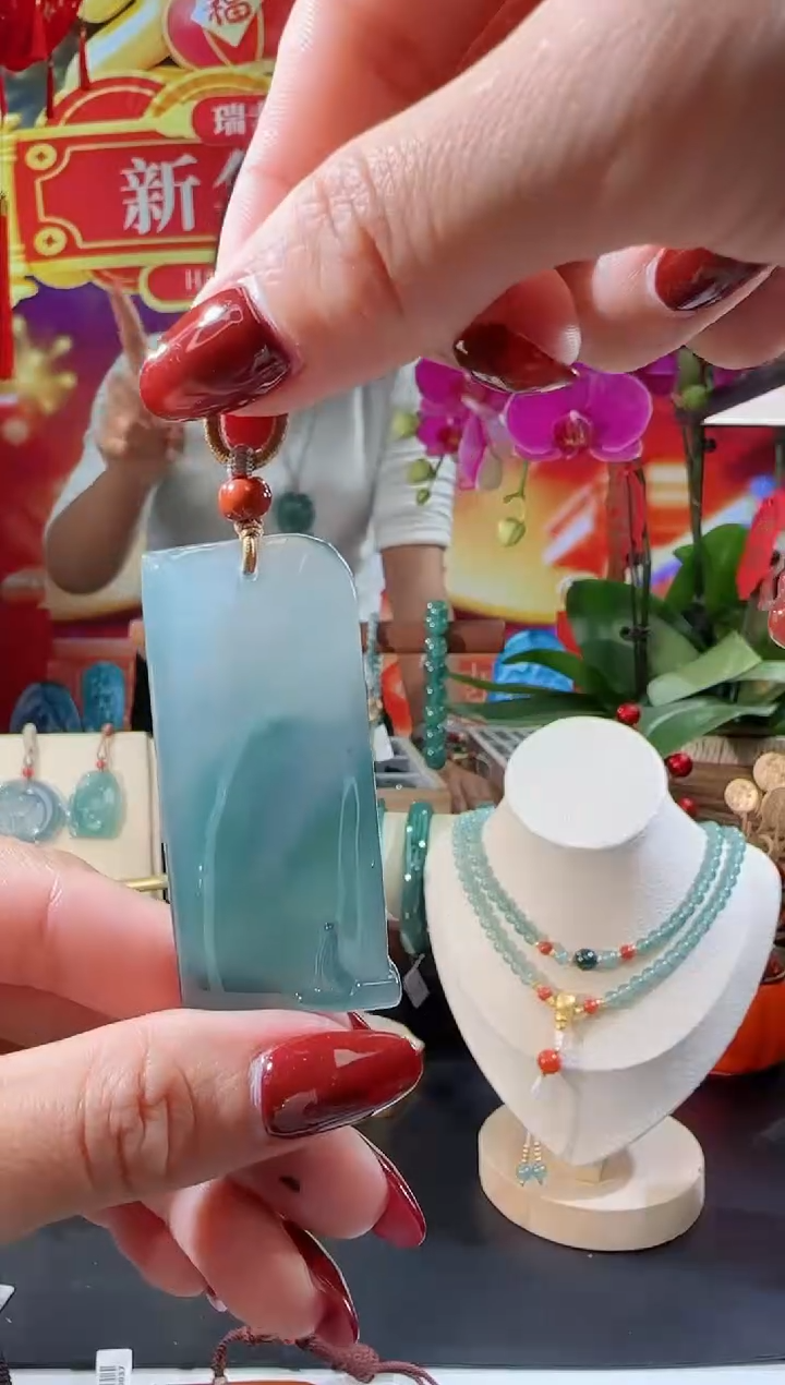 【闪购商品】翡翠吊坠(不含链)未镶嵌悟道