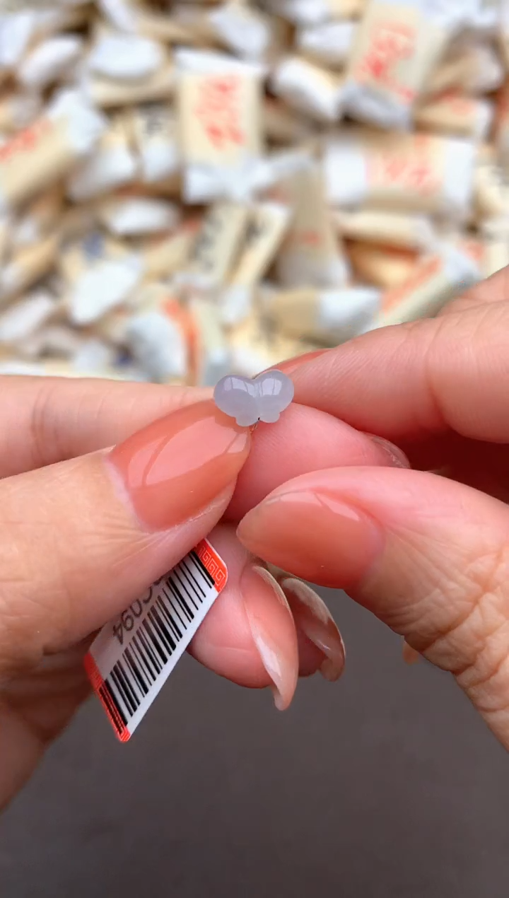 未镶嵌挂件翡翠一