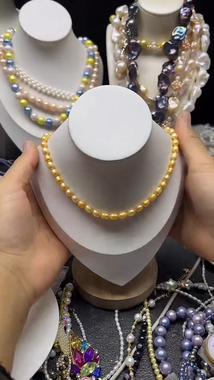 颈饰未镶嵌淡水珍珠多人