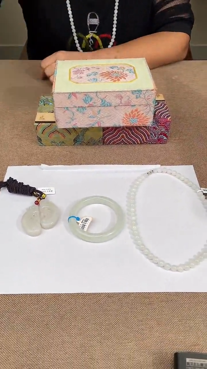 定制和田玉多样性拍一发一130122