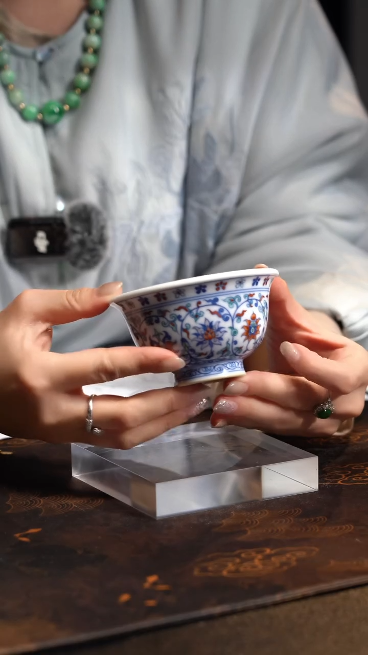 【闪购商品】J涂杏花窑斗彩缠枝莲压手杯