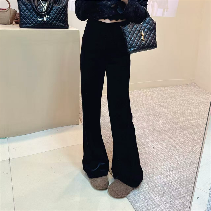 2025冬季新款韩版丝绒加绒高腰微喇裤黑色秋冬女轻奢白发休闲长裤