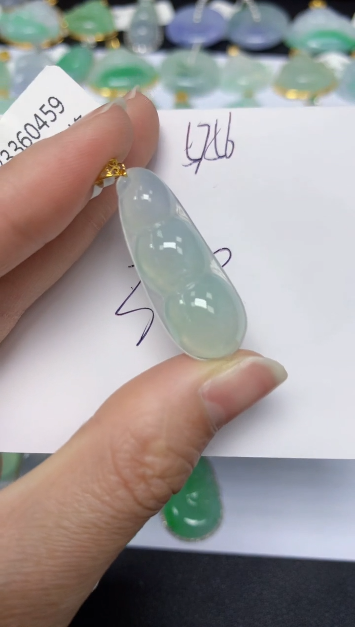 【闪购商品】翡翠颈饰18K金镶嵌 天然翡翠A货