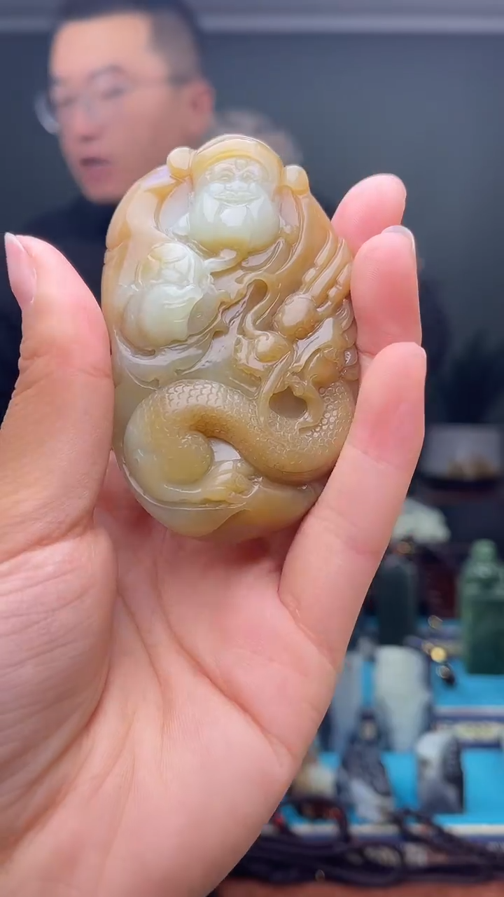 未镶嵌和田玉挂件1