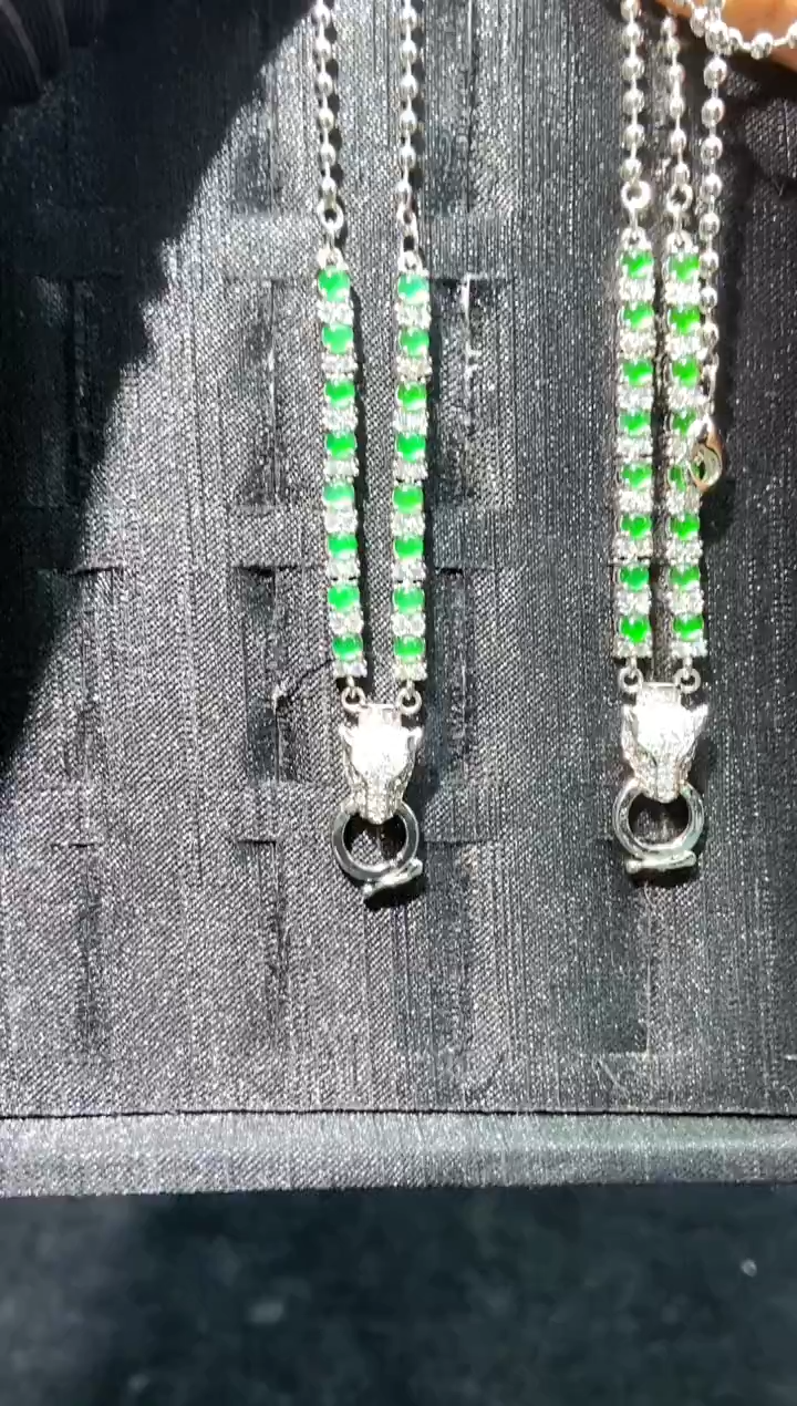 【闪购商品】定制翡翠未镶嵌翡翠吊坠