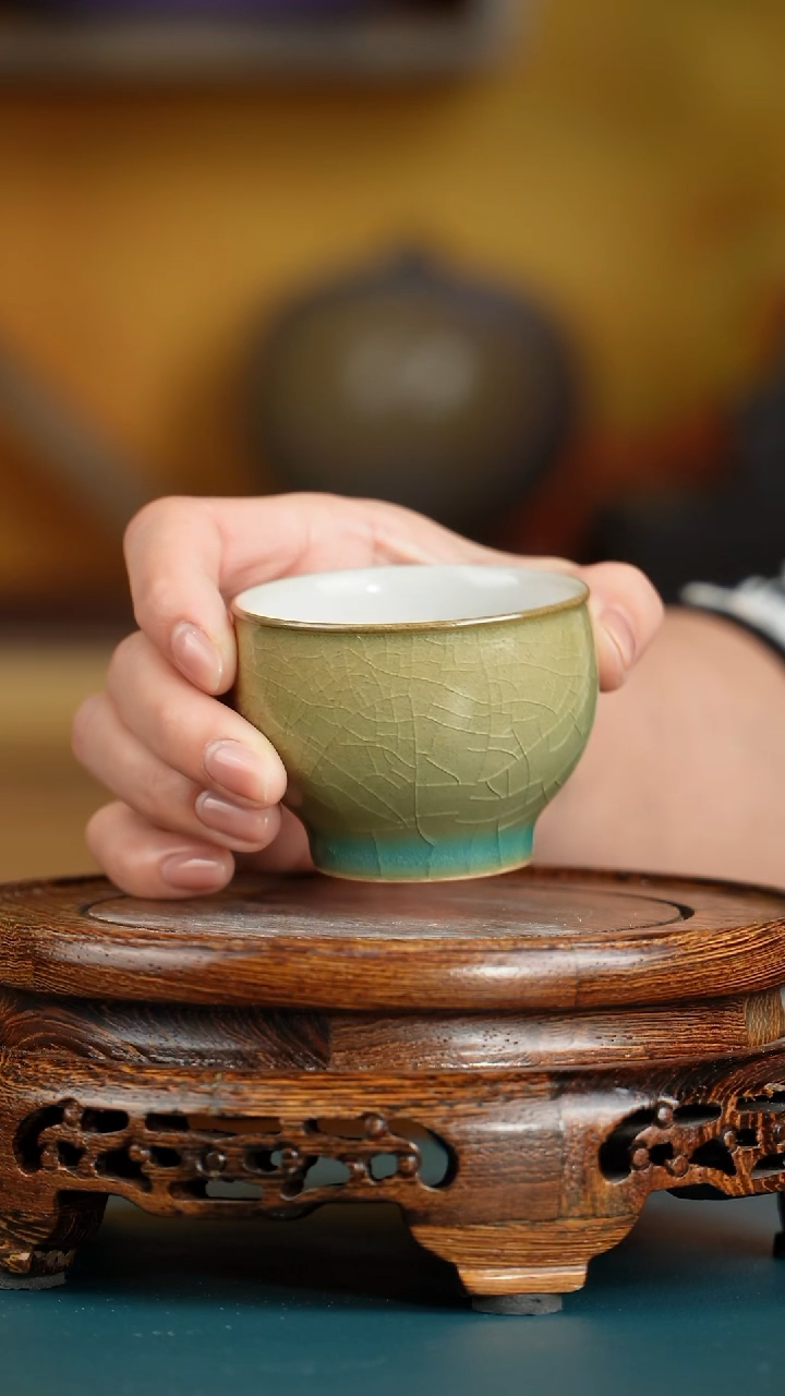 杯0000000000004