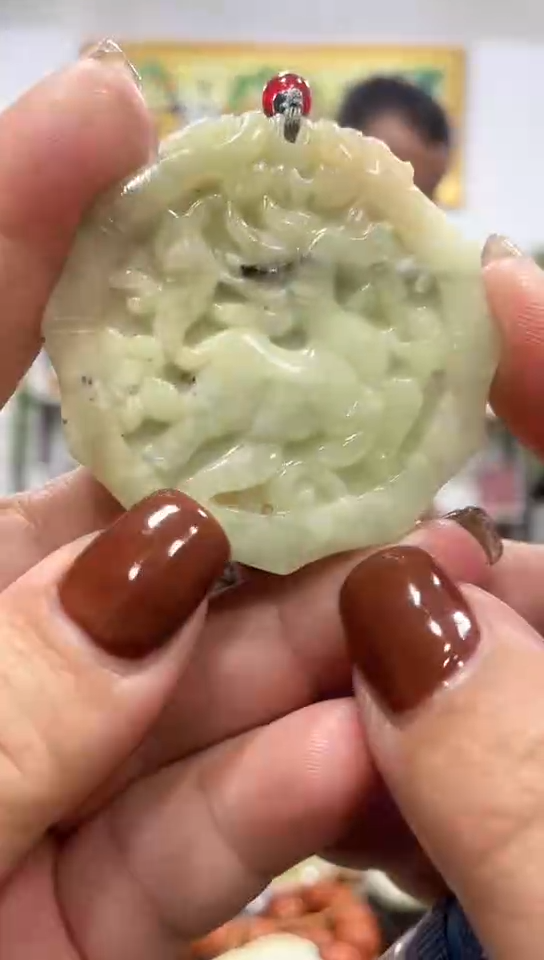未镶嵌岫玉挂件   