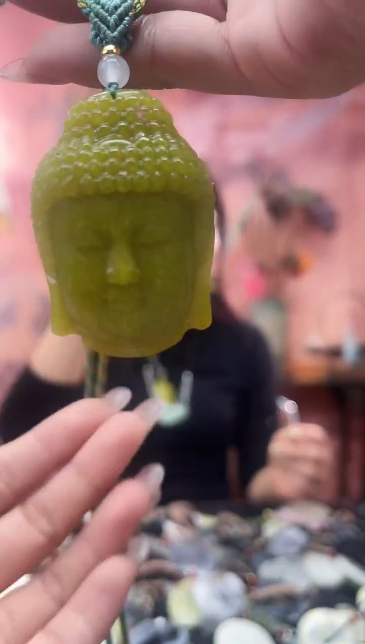 未镶嵌岫玉吊坠·