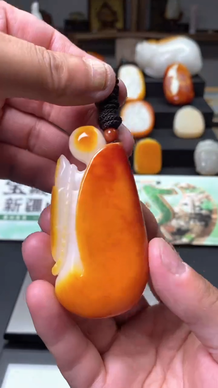 和田玉未镶嵌挂件悟道观音