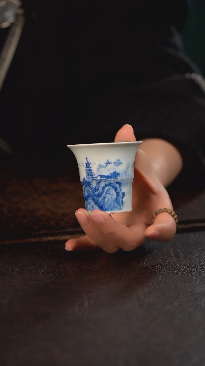 【闪购商品】杯聚澜堂国画山水竹节撇口杯