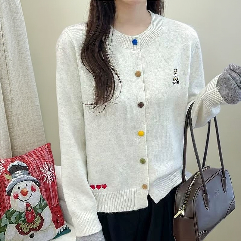 25款浣熊爱心刺绣熊毛针织衫早秋春秋韩版秋冬上衣小香风