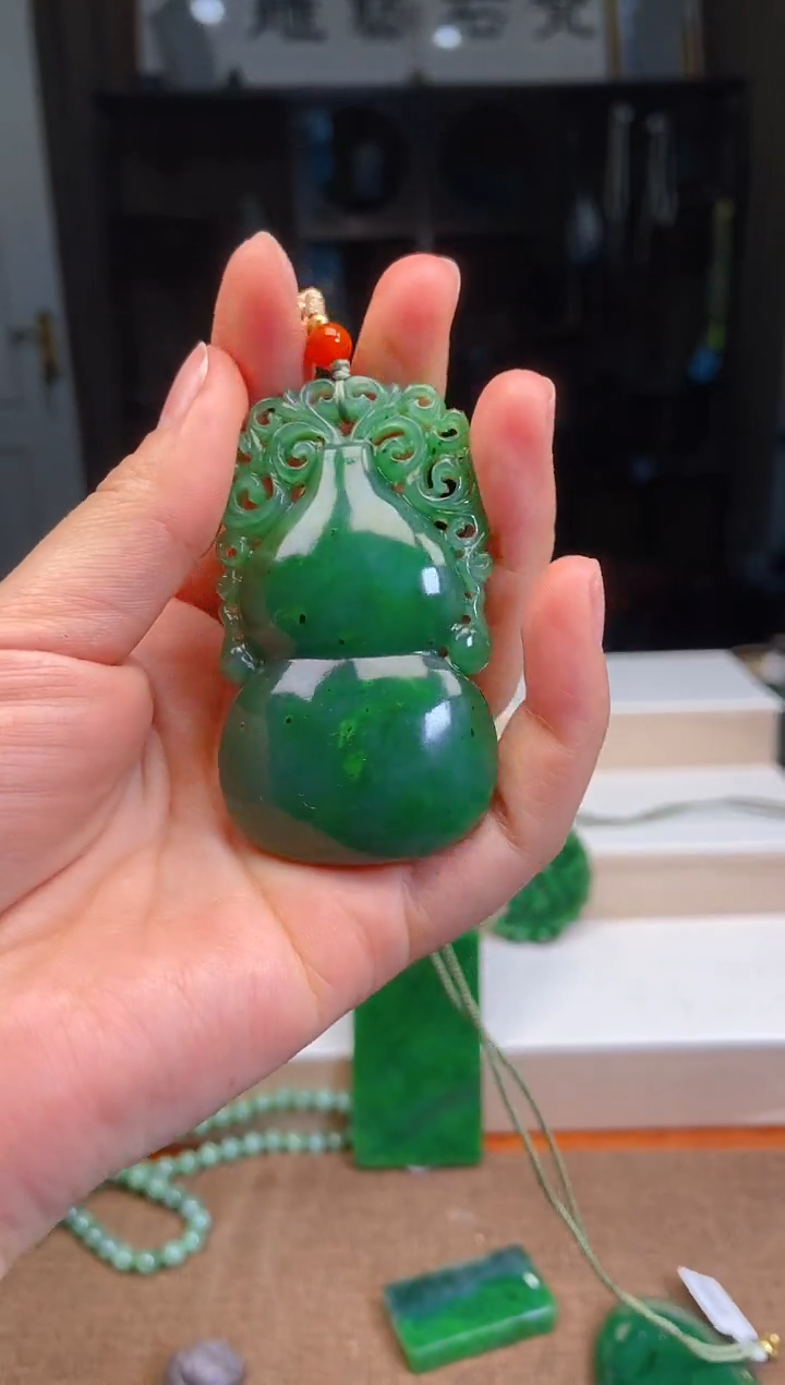 【闪购商品】和田玉挂件未镶嵌1