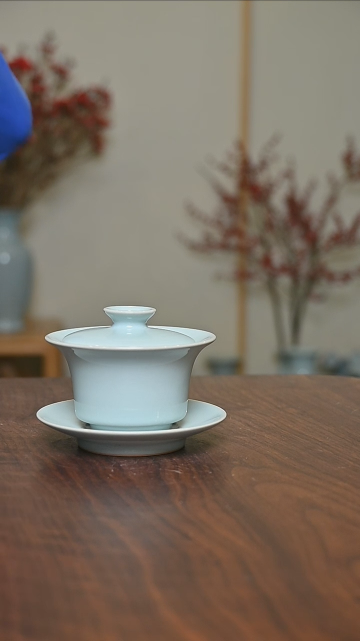 【闪购商品】其他手拉马蹄盖碗100毫升天青釉 朱家款