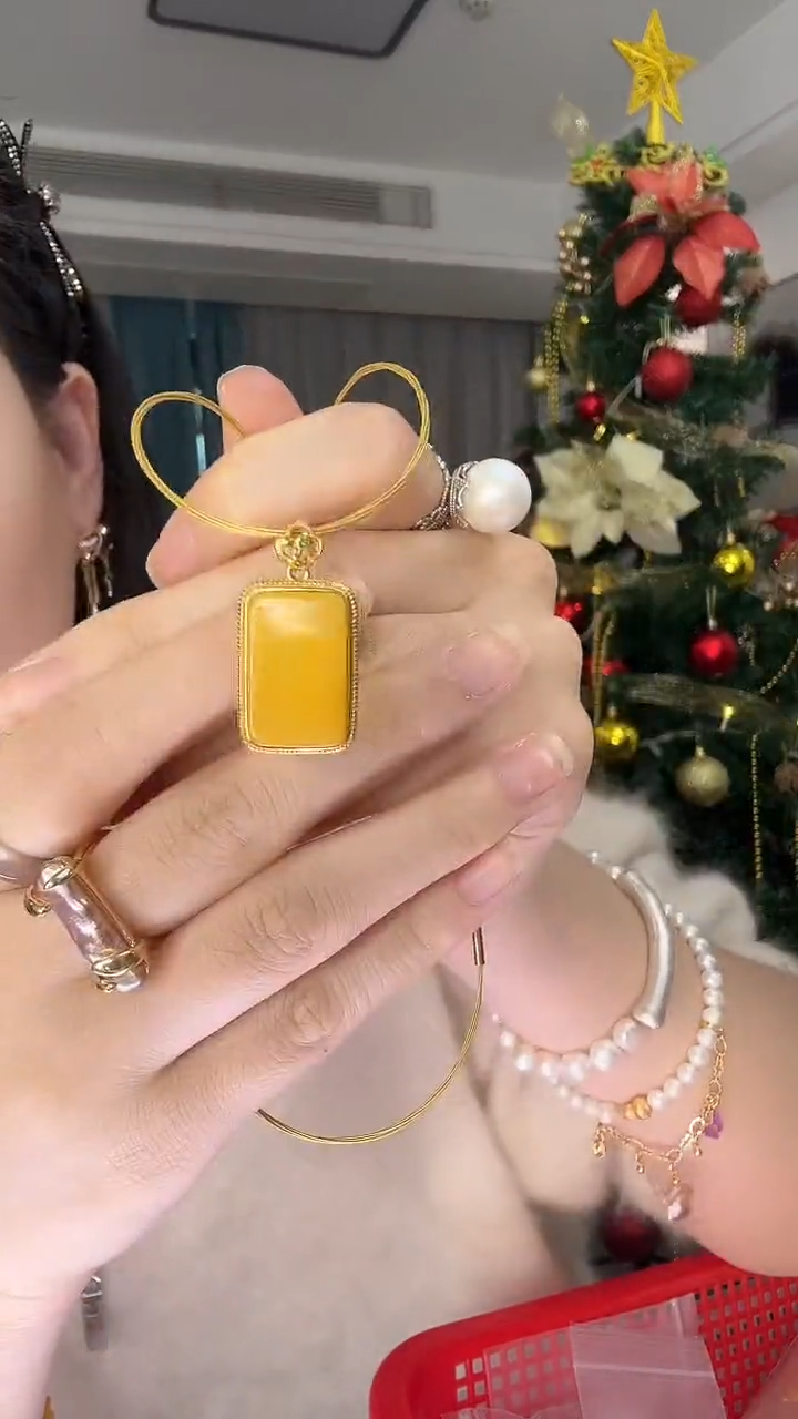 蜜蜡项链银S925镶嵌无事牌蜜蜡吊坠