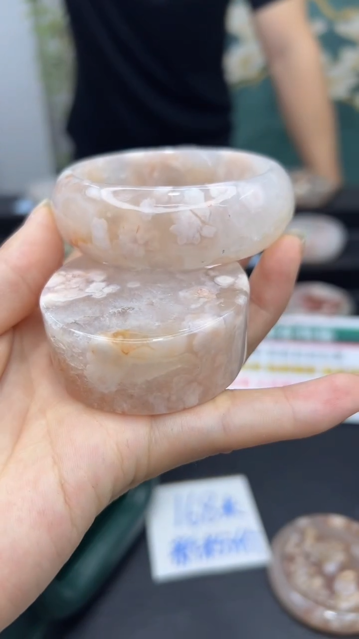 【闪购商品】石英质玉手镯未镶嵌A546(56圈赠送镯心)