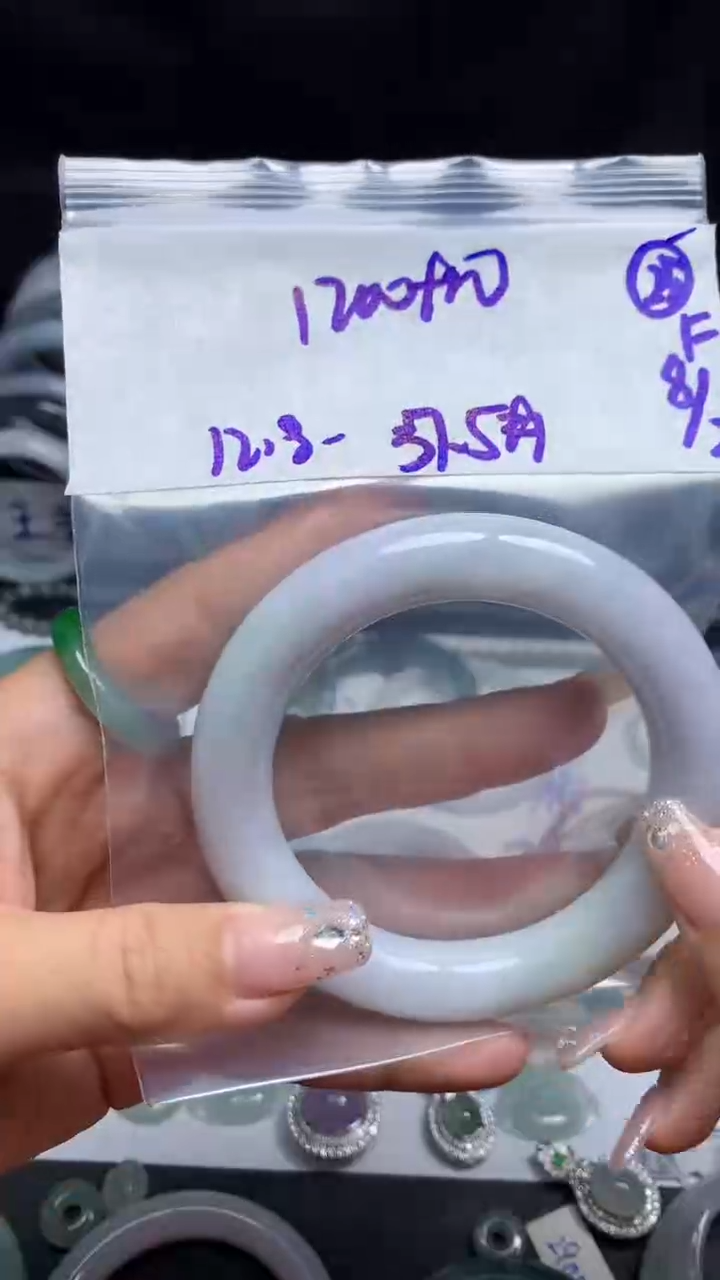 【闪购商品】定制翡翠未镶嵌毛货需精细抛光25号1210元51.5圈