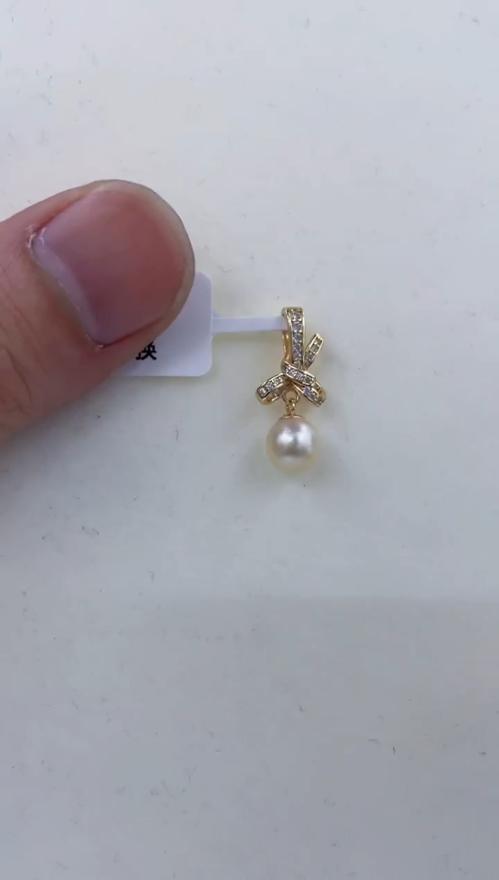 颈饰银S925镶嵌海水珍珠 