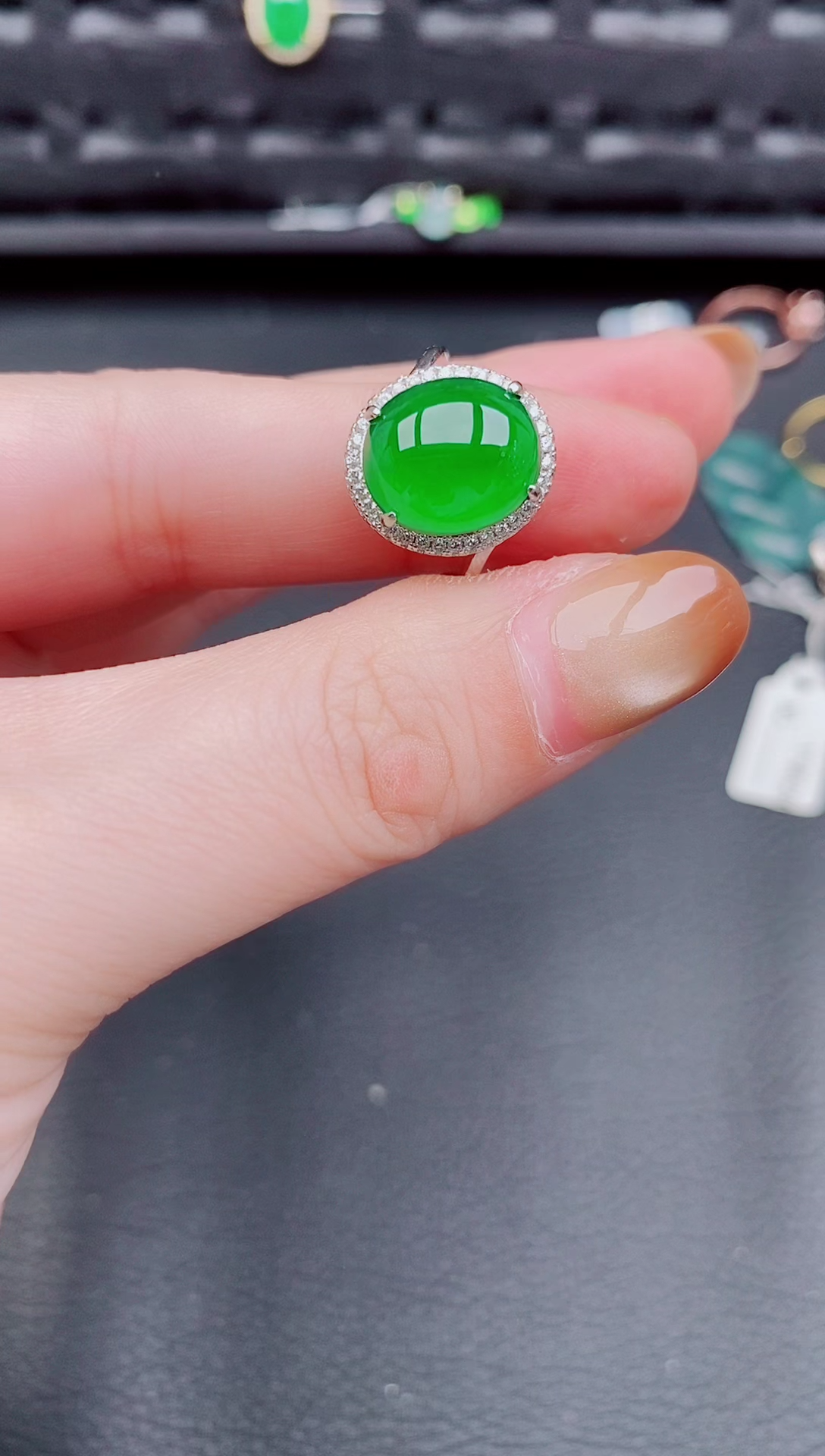 【闪购商品】翡翠戒指银S925镶嵌天然a货翡翠810
