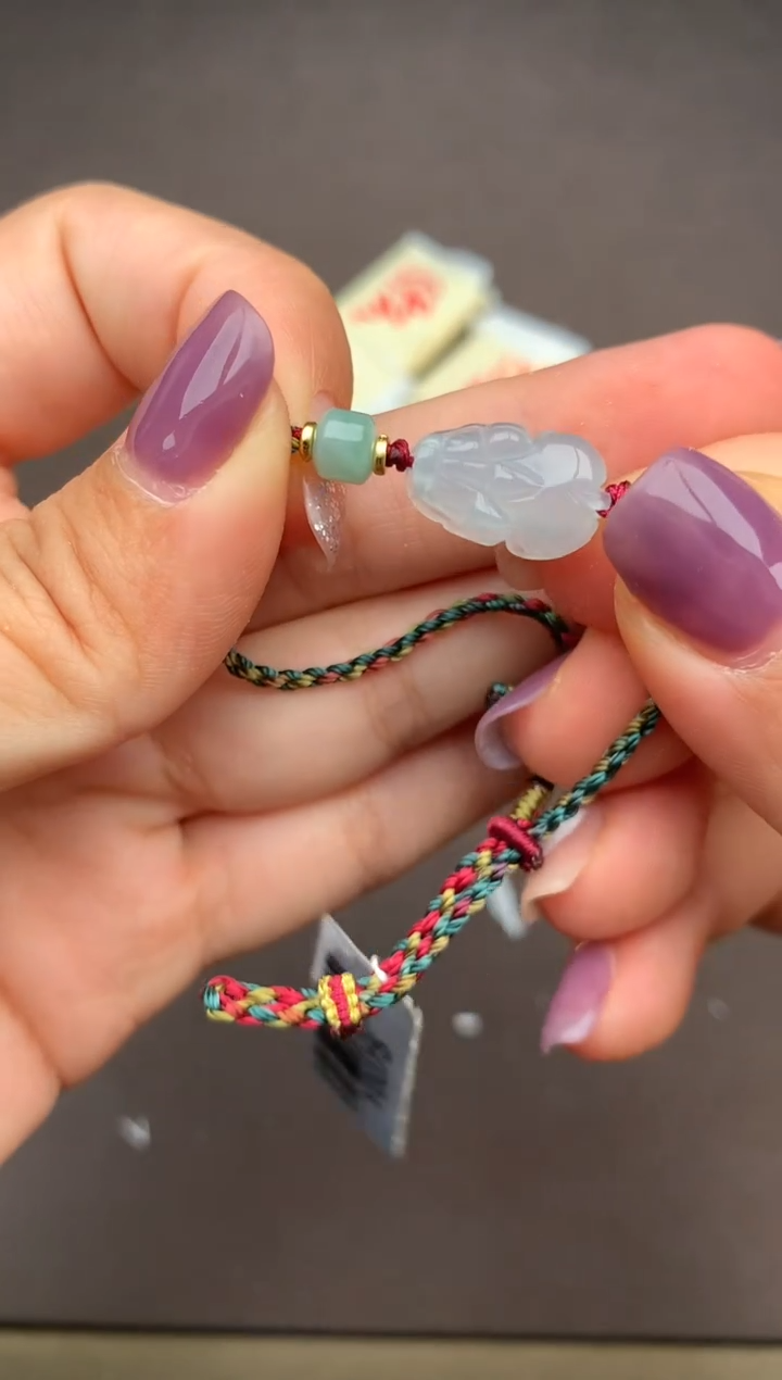 翡翠挂件未镶嵌 一福利