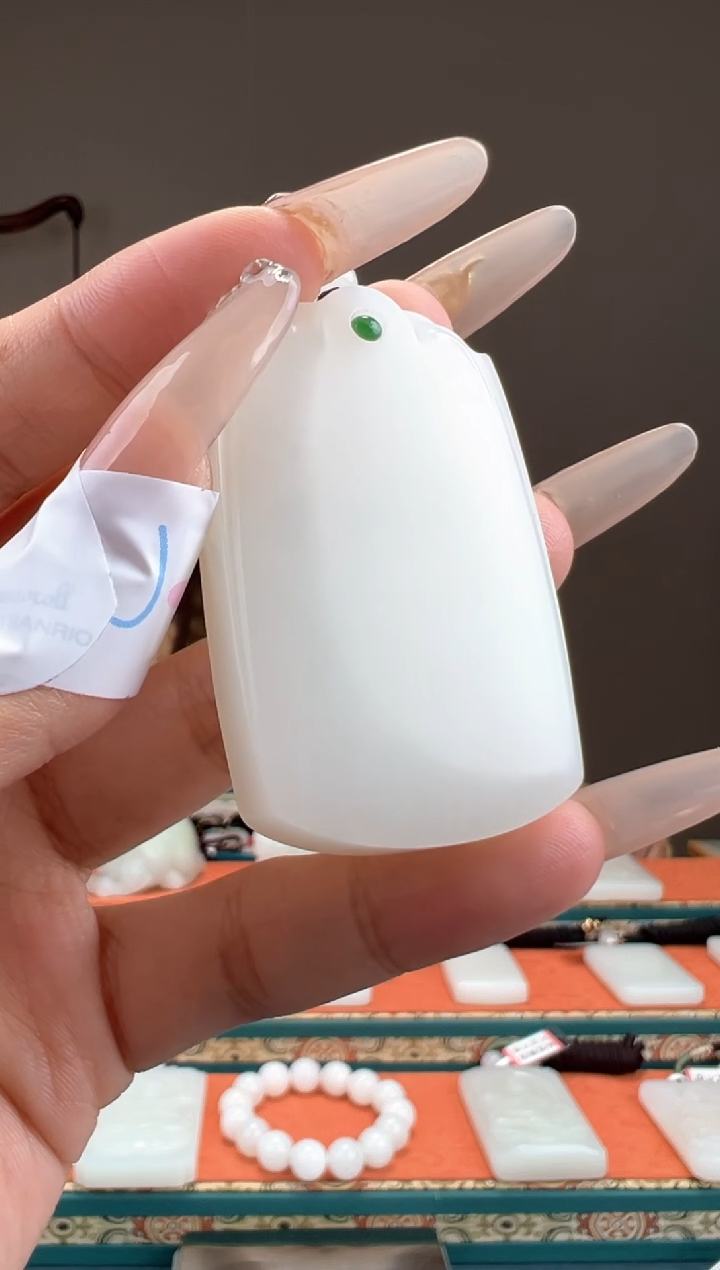 【闪购商品】和田玉颈饰未镶嵌1