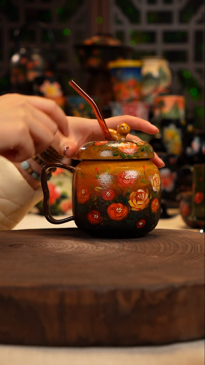 手绘油画  釉下彩  杯子