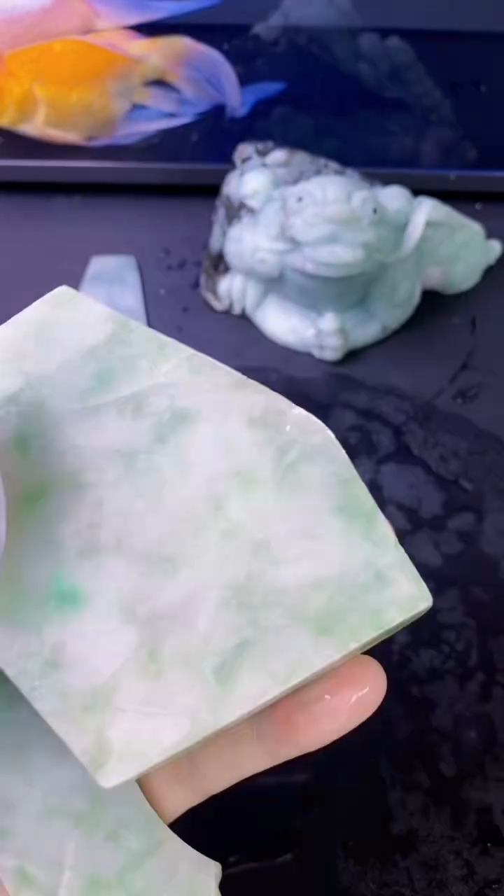 【闪购商品】翡翠颈饰未镶嵌074天然A货翡翠