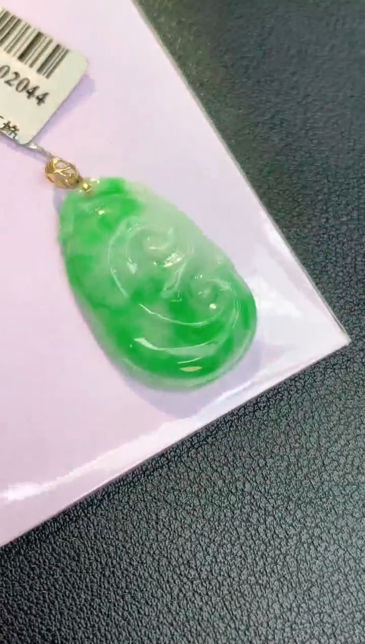 颈饰18K金镶嵌翡翠赠礼盒证书 丁丁