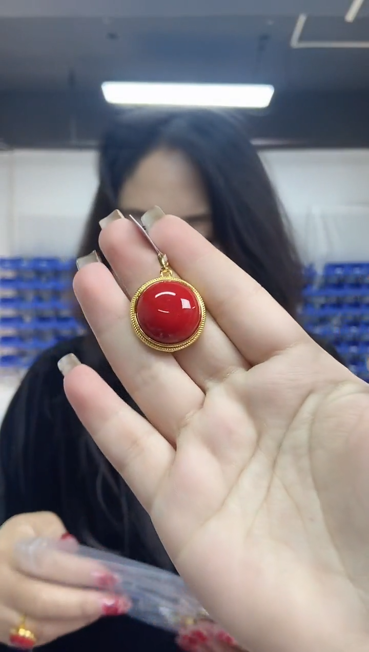 【闪购商品】玛瑙/玉髓吊坠未镶嵌多样性发其一颜色微差