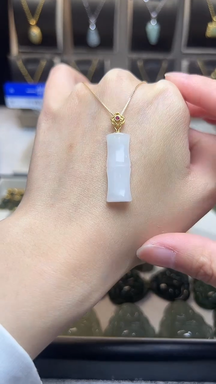 吊坠(不含链)银S925镶嵌和田玉吊坠(不含链) 银S925镶嵌 和田玉