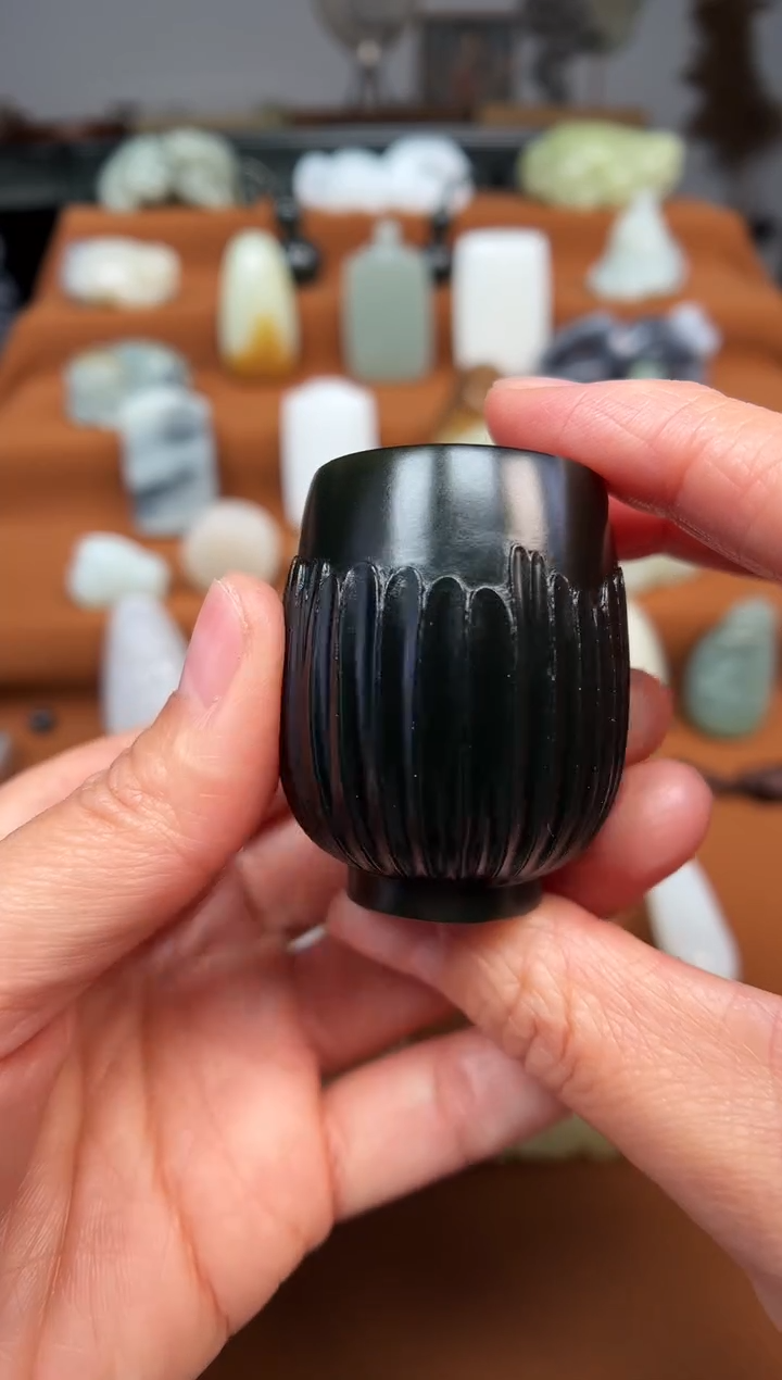 颈饰未镶嵌和田玉伟****党杯子