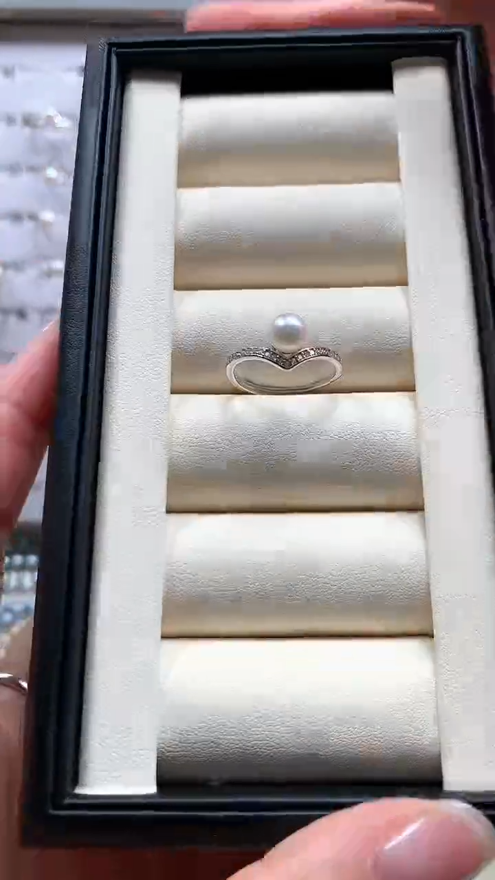 【闪购商品】海水珍珠戒指银S925镶嵌海水珍珠开口戒v戒