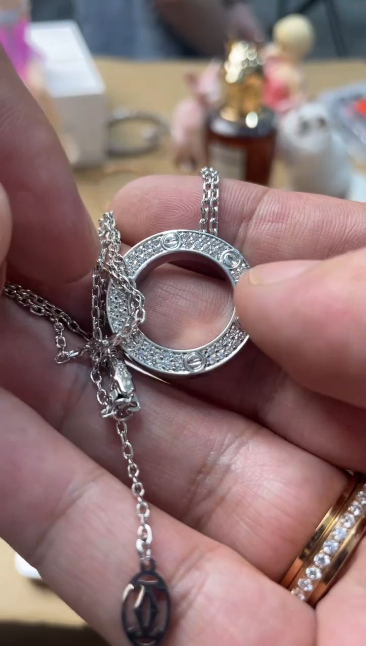 瓷片嘉荣当康大姐fu的总铺