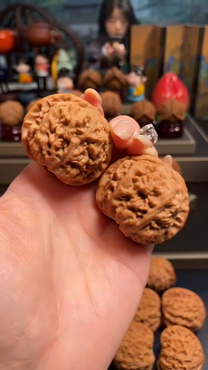 【闪购商品】文玩核桃把件F481龙墩42