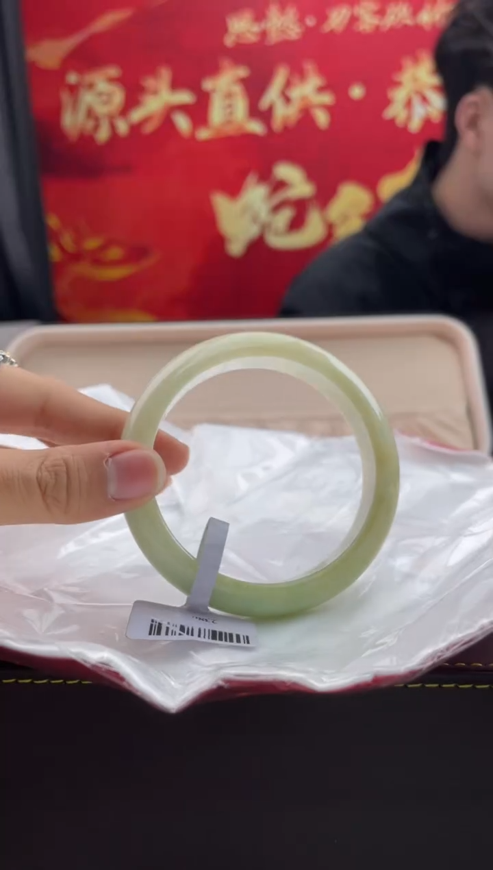 【闪购商品】翡翠手镯未镶嵌3翡翠手镯