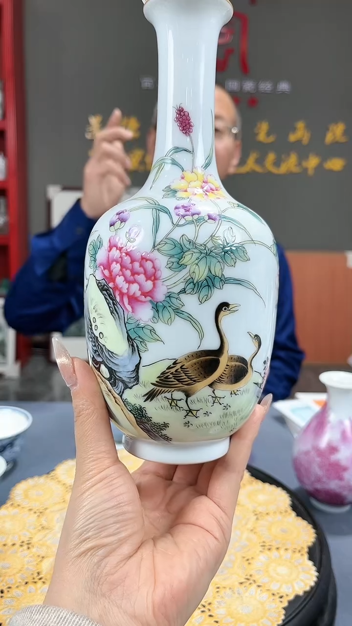 【闪购商品】官窑瓷画院323官窑瓷画院动物赏瓶
