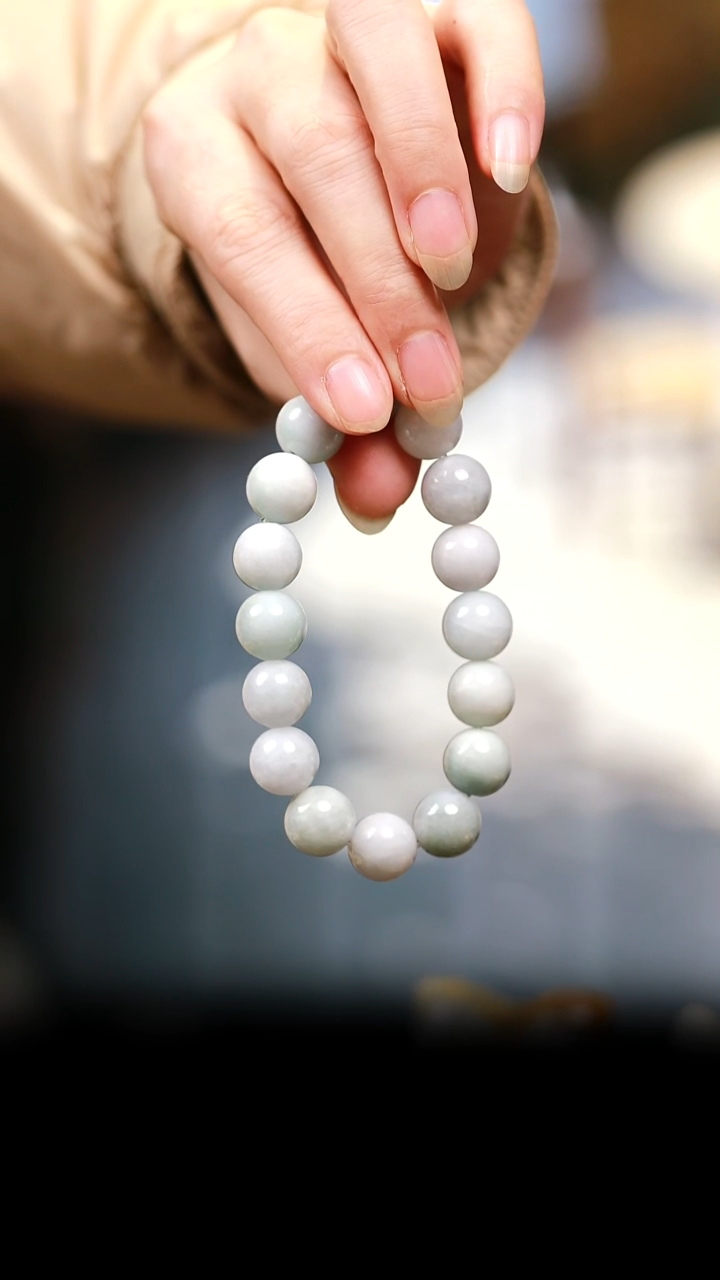 未镶嵌摆件翡翠手串