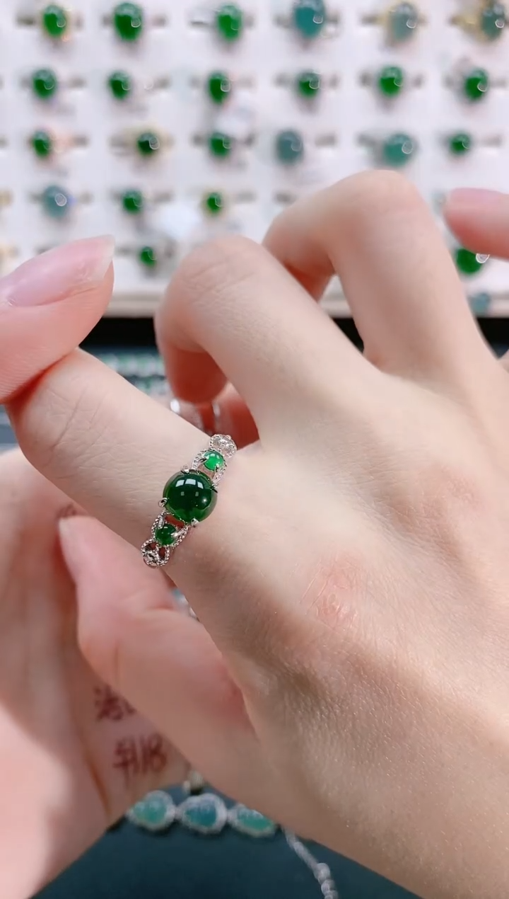 【闪购商品】翡翠戒指银S925镶嵌天然翡翠