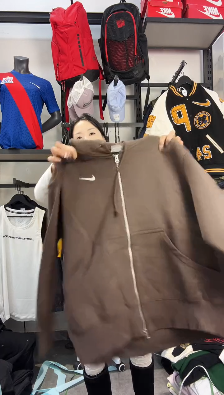 261闪购编码 Nike/Joedan运动卫衣裤以直播间过款为准尺码·L 165