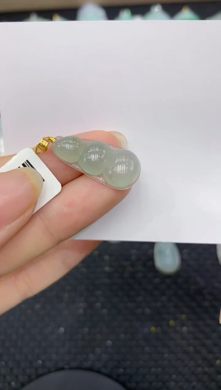 【闪购商品】翡翠颈饰18K金镶嵌11111111111