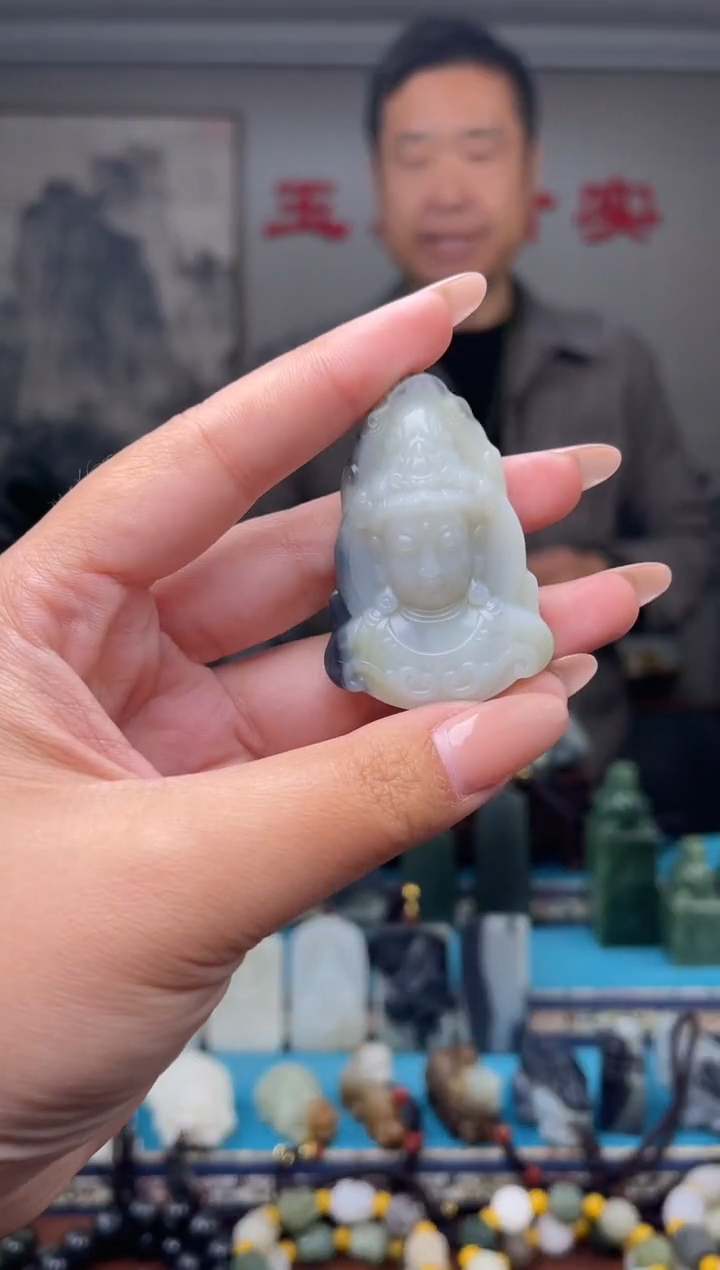 未镶嵌和田玉挂件1