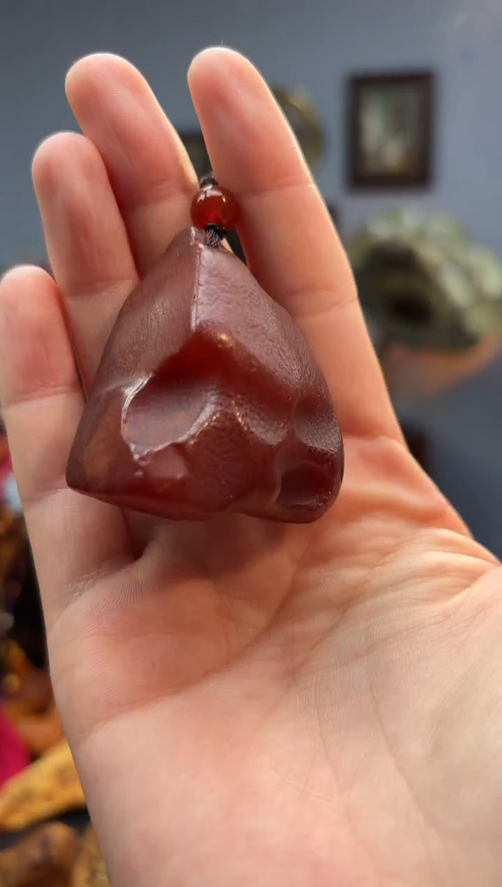 琥珀颈饰未镶嵌吊坠