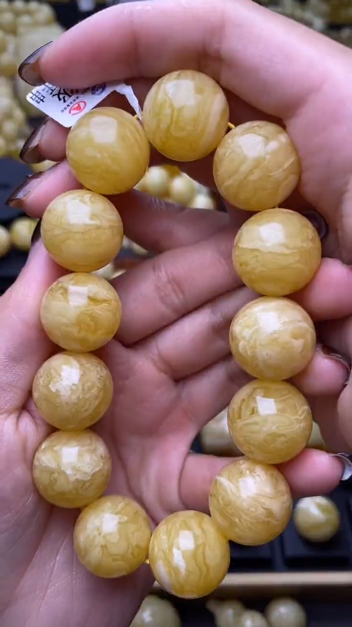 【闪购商品】琥珀裸石未镶嵌蜜蜡.81