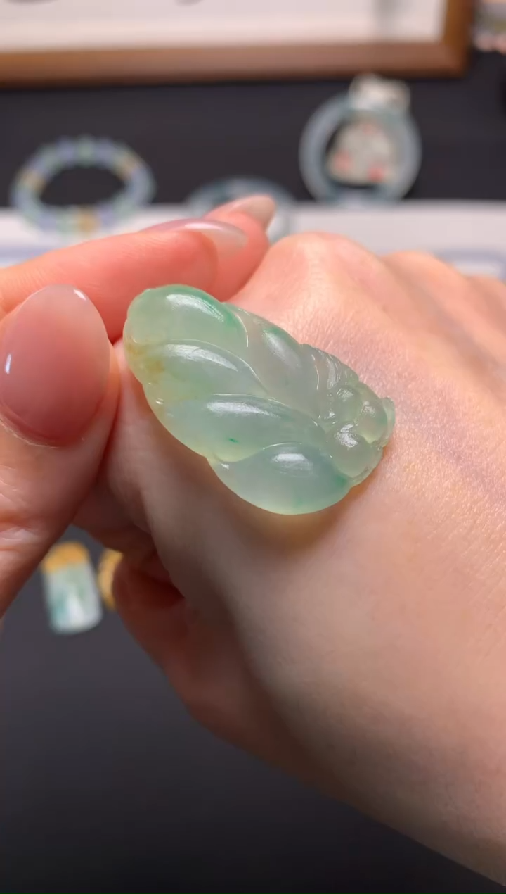 未镶嵌定制翡翠Y****哇 0416856146